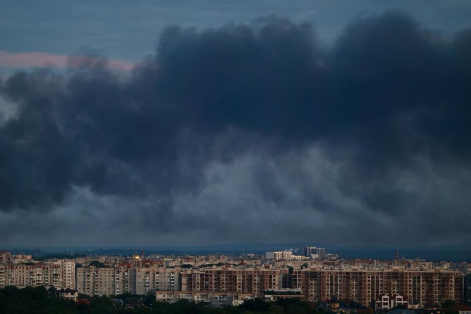 Олег Царёв: ВС РФ нанесли комбинированные удары по военным целям в 16 областях Украины Олег Царёв: ВС РФ нанесли комбинированные удары по военным целям в 16 областях Украины