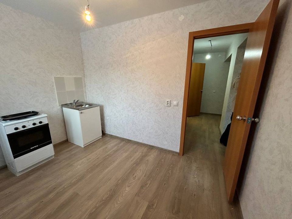 1385 �����-����� ������� �������� ����� ��� � ����������� ���������