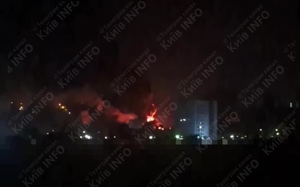 Мощные взрывы гремят этой ночью в Киеве — под ударами Армии РФ объекты военной и энергетической инфраструктуры